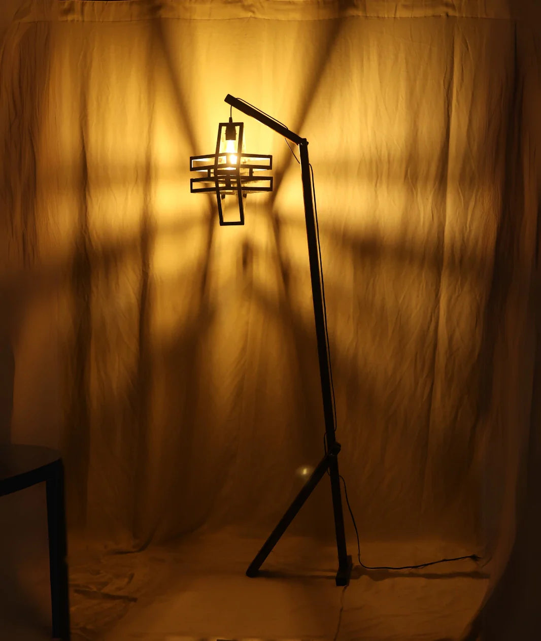 The Happy Floor Wooden Lamp