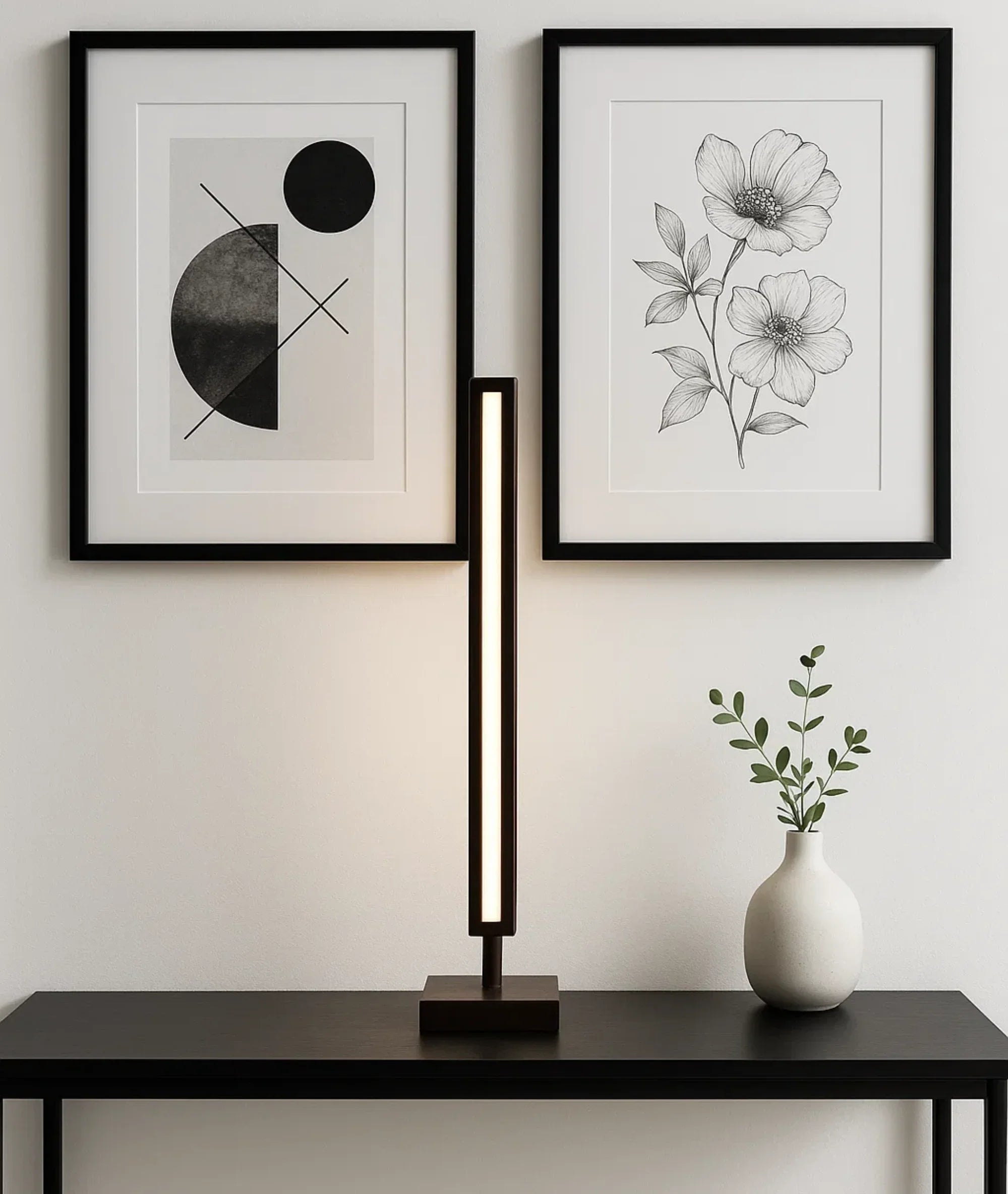 The Minimal Floor and Table light